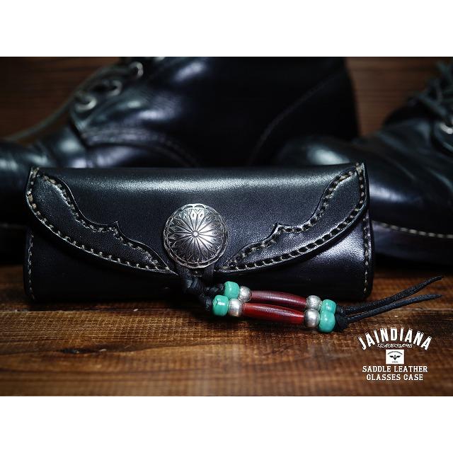 サドルレザーメガネケース ブラック シルバーコンチョ : JAINDIANA