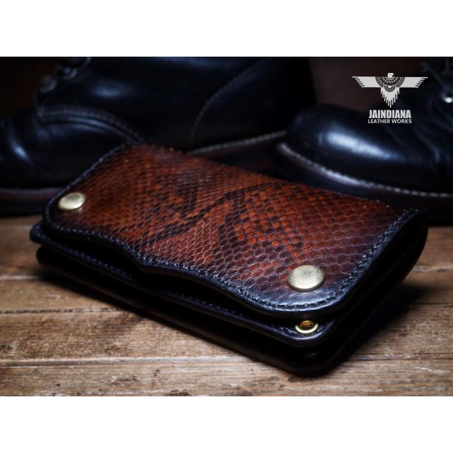 トラッカーウォレット セミロングタイプ パイソン・サドルレザー