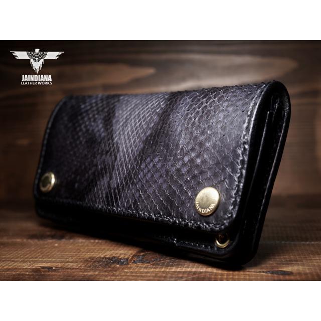 トラッカーウォレット セミロングタイプ パイソン・サドルレザー