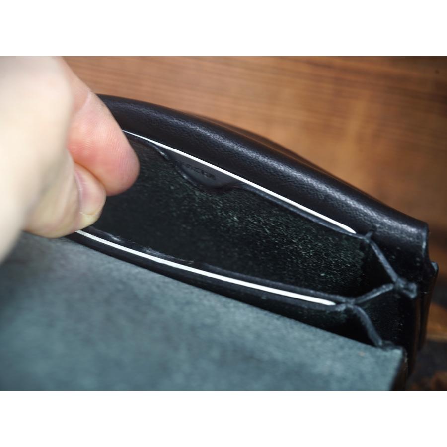 トラッカーウォレット ショートタイプ クロコダイル ワニ革 財布