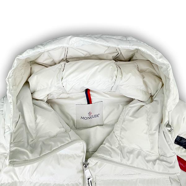 MONCLER モンクレール フード付 ダウンジャケット メンズ MONCLER モンクレール フード付 ダウンジャケット メンズ