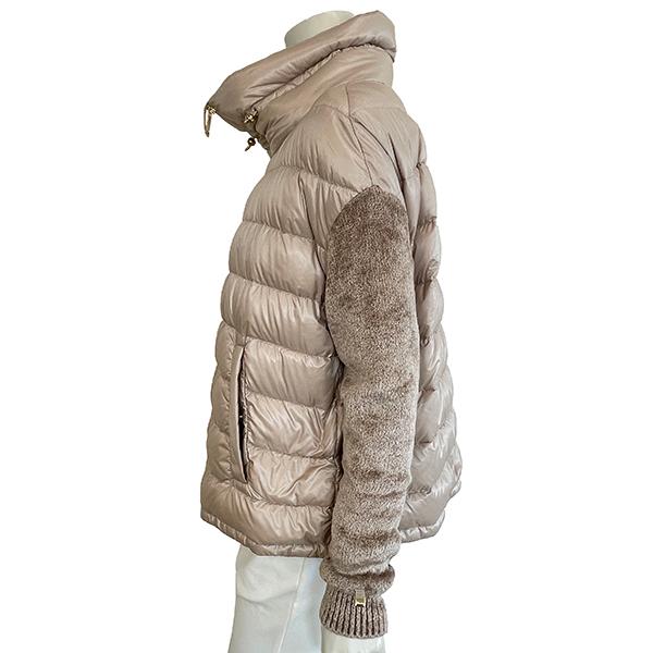 美品✨HERNO　ニットスリーブ付きケーブル編みダウンジャケット　ライトブラウン HERNO ヘルノ ライトダウンジャケット レディース