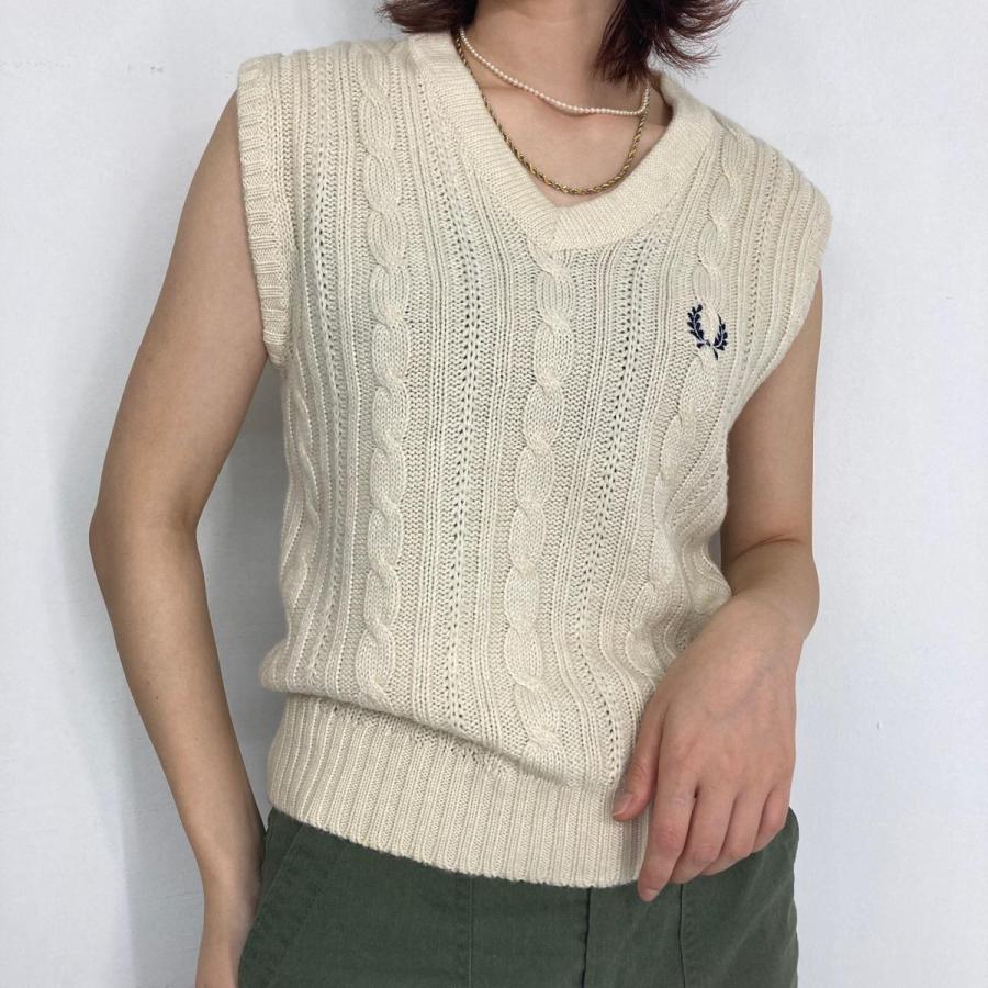 古着 フレッドペリー FRED PERRY SPORTSWEAR Vネック ウールニットベスト レディースM /eaa294654  :eaa294654:古着屋JAM - 通販 - Yahoo!ショッピング