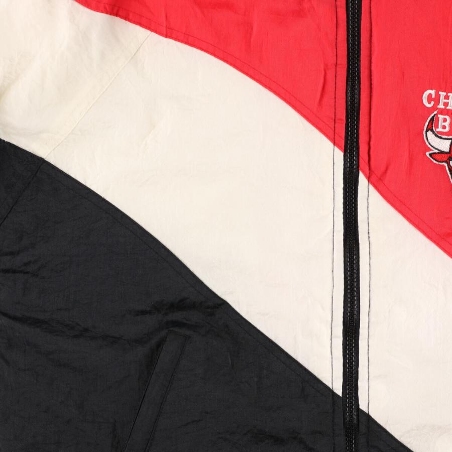 古着 90年代 APEX ONE NBA CHICAGOBULLS シカゴブルズ 中綿 古着 90年代 APEX ONE NBA CHICAGOBULLS シカゴブルズ 中綿