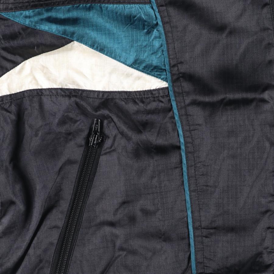 umbro（アンブロ） 古着 90年代 ナイロンジャケット メンズM