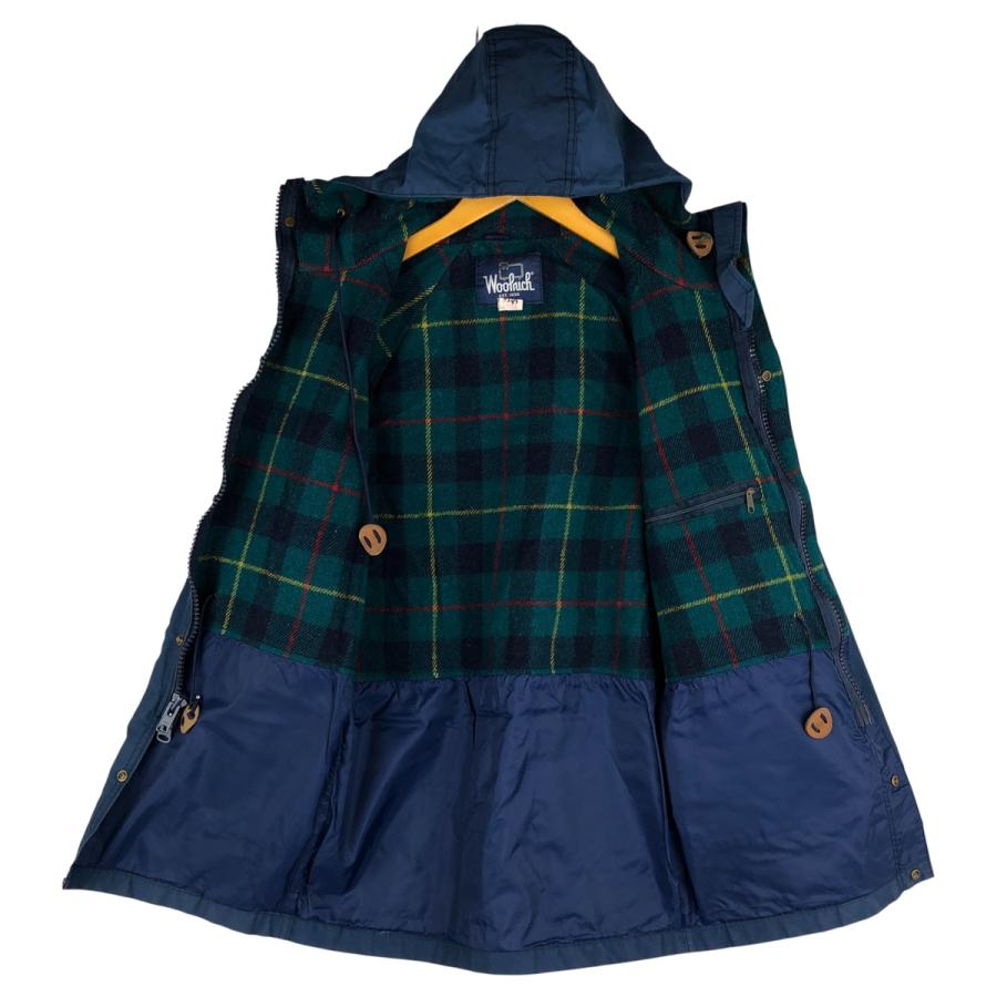 WOOLRICH（ウールリッチ） 古着 80年代 マウンテンパーカー シェル