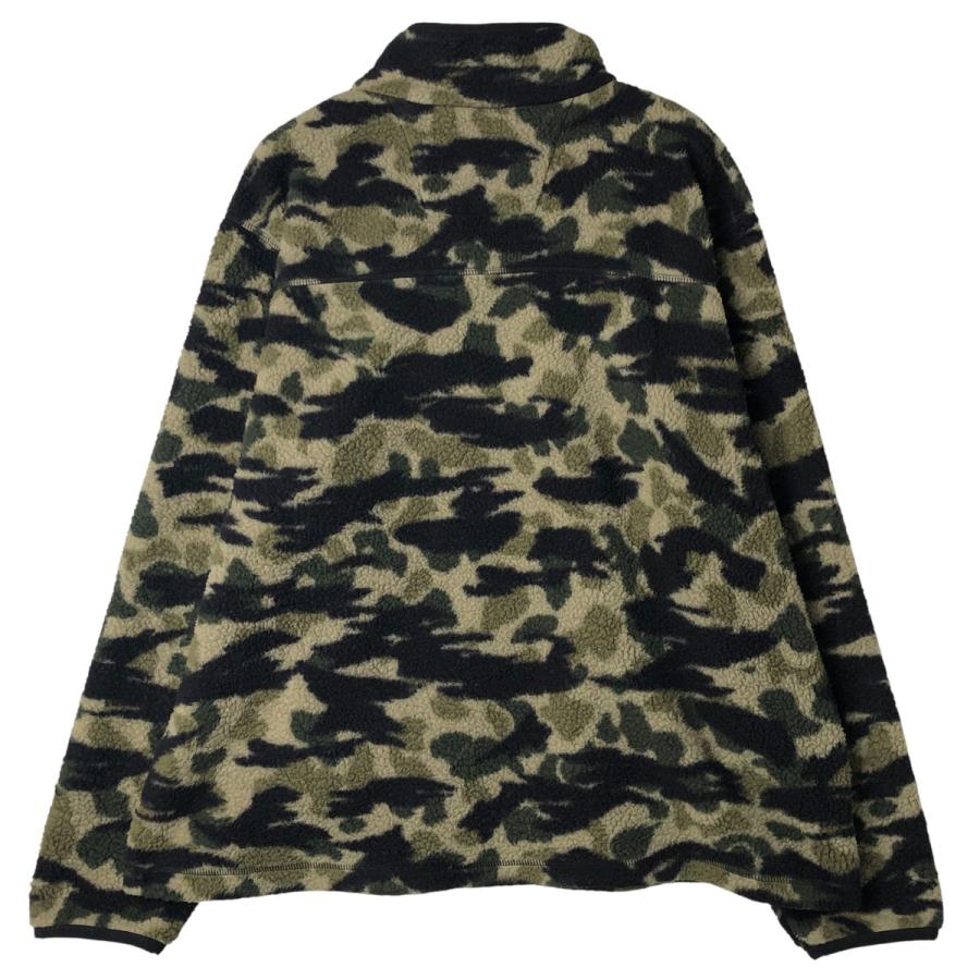 Carhartt（カーハート） 古着 RELAXED FIT 迷彩柄 ハーフスナップ