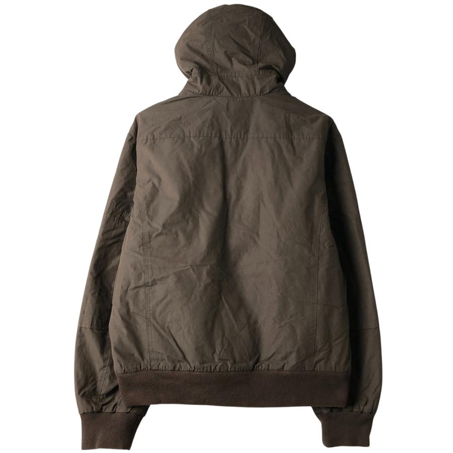 FRED PERRY（フレッドペリー） 古着 中綿パーカー パファージャケット
