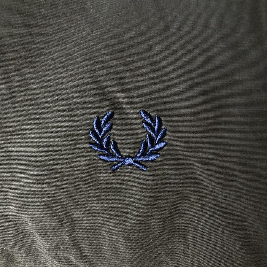 FRED PERRY（フレッドペリー） 古着 中綿パーカー パファージャケット