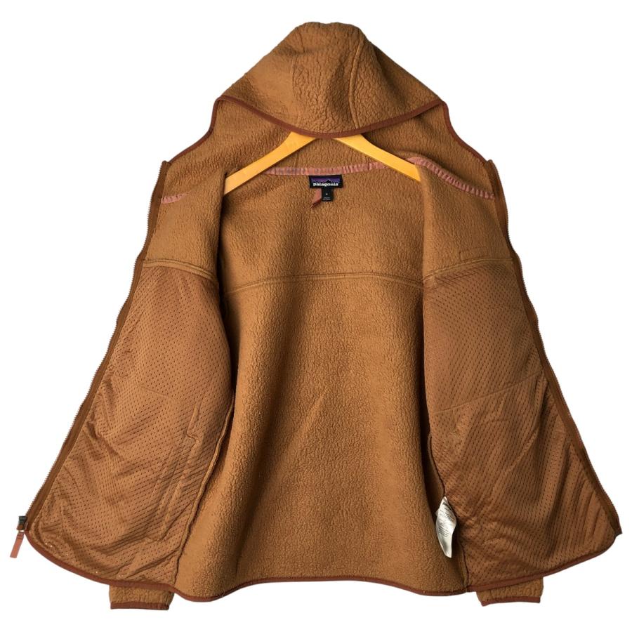 patagonia（パタゴニア） 古着 レトロパイルフーディ 22806FA19 