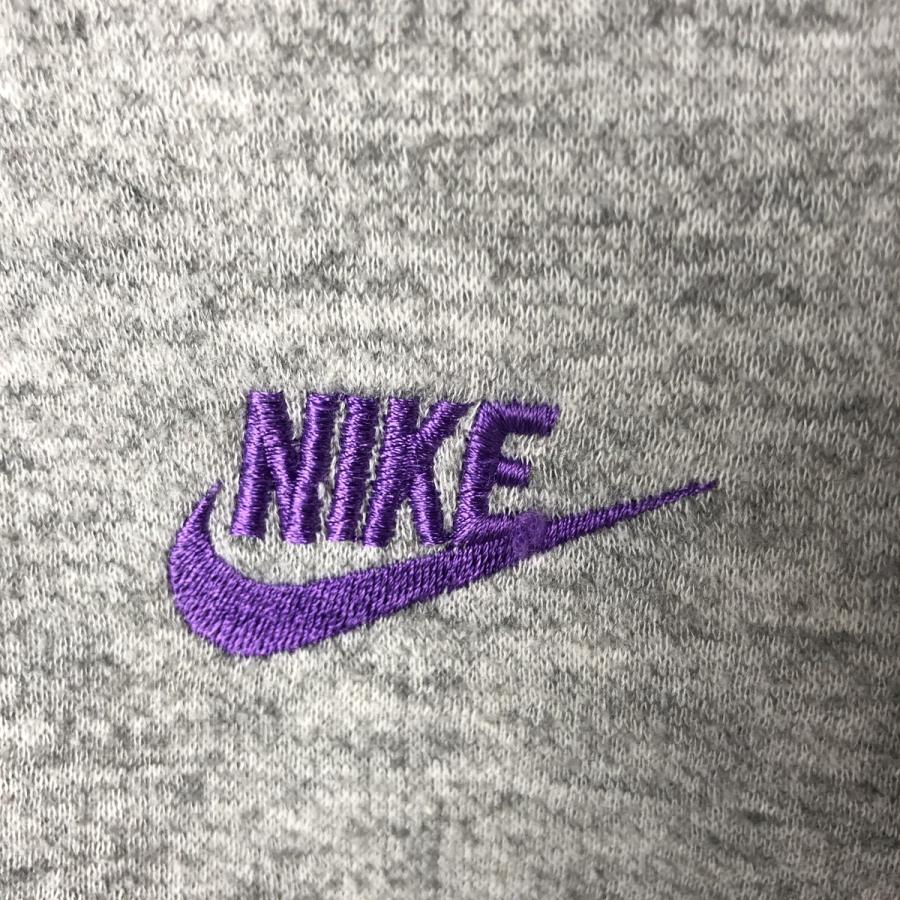 Nike ヴィンテージ紺タグ　レディース　スウェット NIKE 古着 80年代 ナイキ 紺タグ ハーフボタン スウェットシャツ