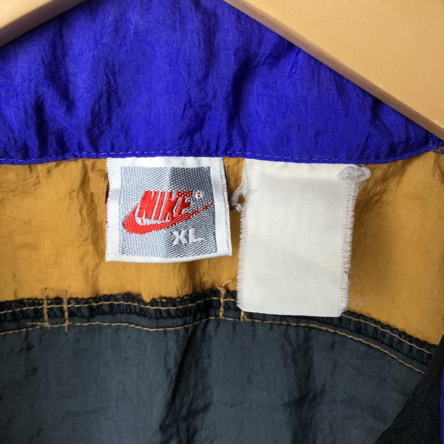 NIKE（ナイキ） 古着 90年代 銀タグ バックロゴ ウインドブレーカー