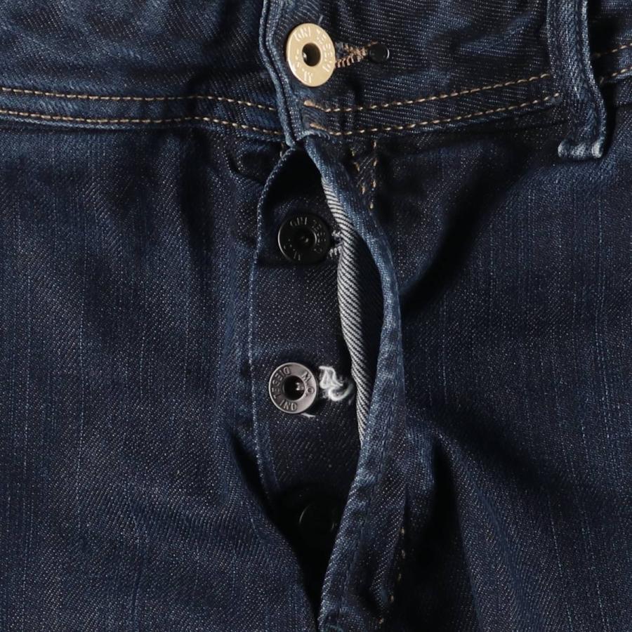 DIESEL（ディーゼル） 古着 DIESEL REELACK ストレートデニムパンツ