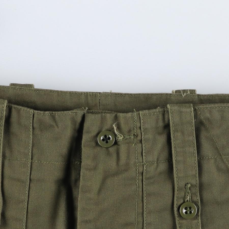 古着 イギリス軍 ミリタリー ベイカーパンツ 72/76/92 メンズw32相当