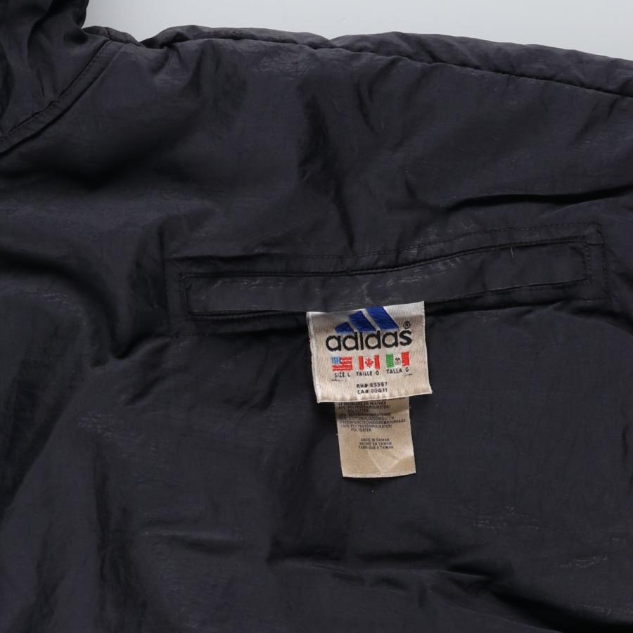 adidas（アディダス） 古着 90~00年代 リバーシブル バックロゴ 中綿