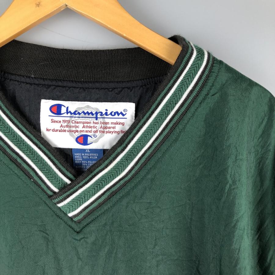 Champion（チャンピオン） 古着 90年代 Champion Vネック ナイロンプル