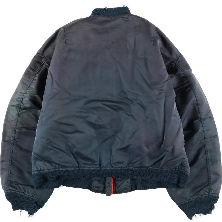 AVIREX（アヴィレックス） 古着 民間品 AVIREX MA-1タイプ 中綿入り