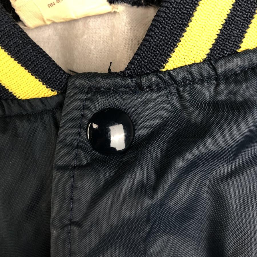 【正規品】チェルシーＣＬ仕様ヴィンテージジャケット 古着 プレミアリーグ チェルシーFC バックプリント ナイロンスタジャン