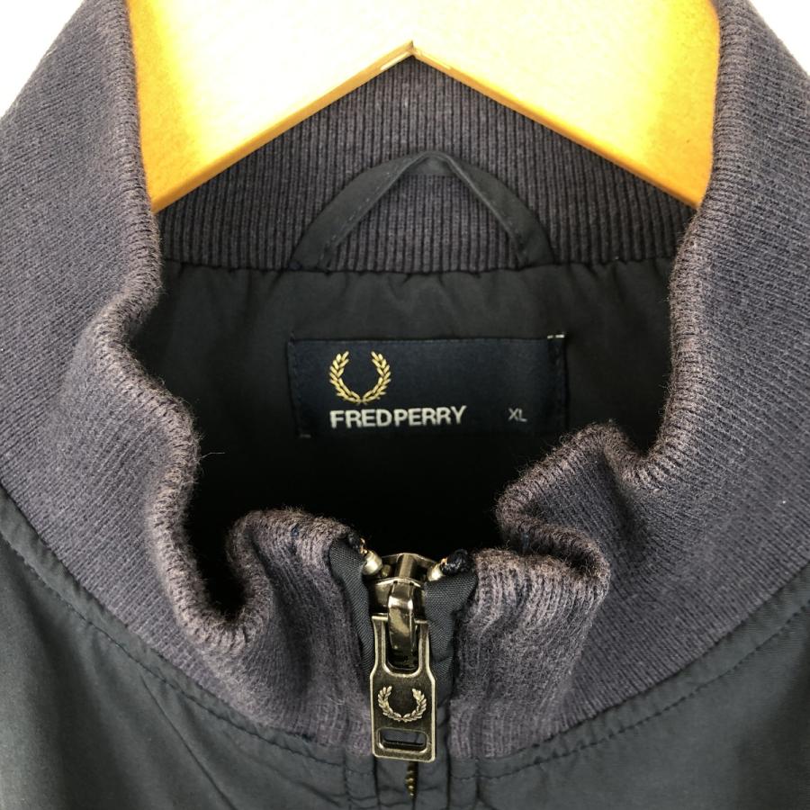 FRED PERRY（フレッドペリー） 古着 ウインドブレーカー メンズXL相当