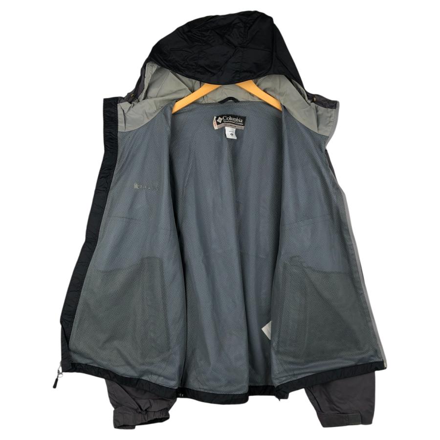 Columbia（コロンビア） 古着 マウンテンパーカー シェルジャケット