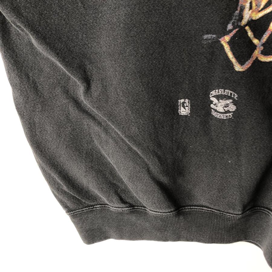 古着 90年代 NBA シャーロット ホーネッツ プリントスウェットシャツ
