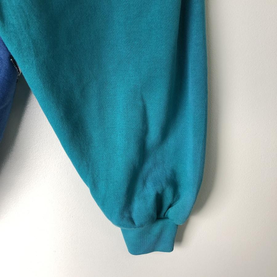 adidas（アディダス） 古着 80年代 ボーダー柄 ロゴスウェットシャツ
