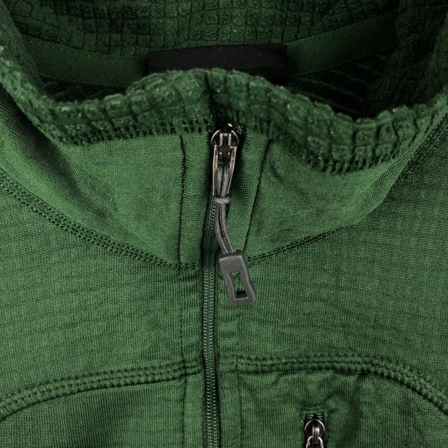 patagonia（パタゴニア） 古着 レギュレーターR1プルオーバー