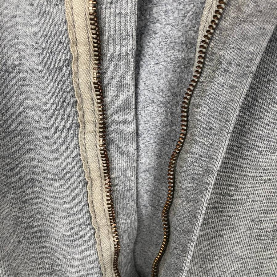 Carhartt（カーハート） 古着 Carhartt FRシリーズ スウェット