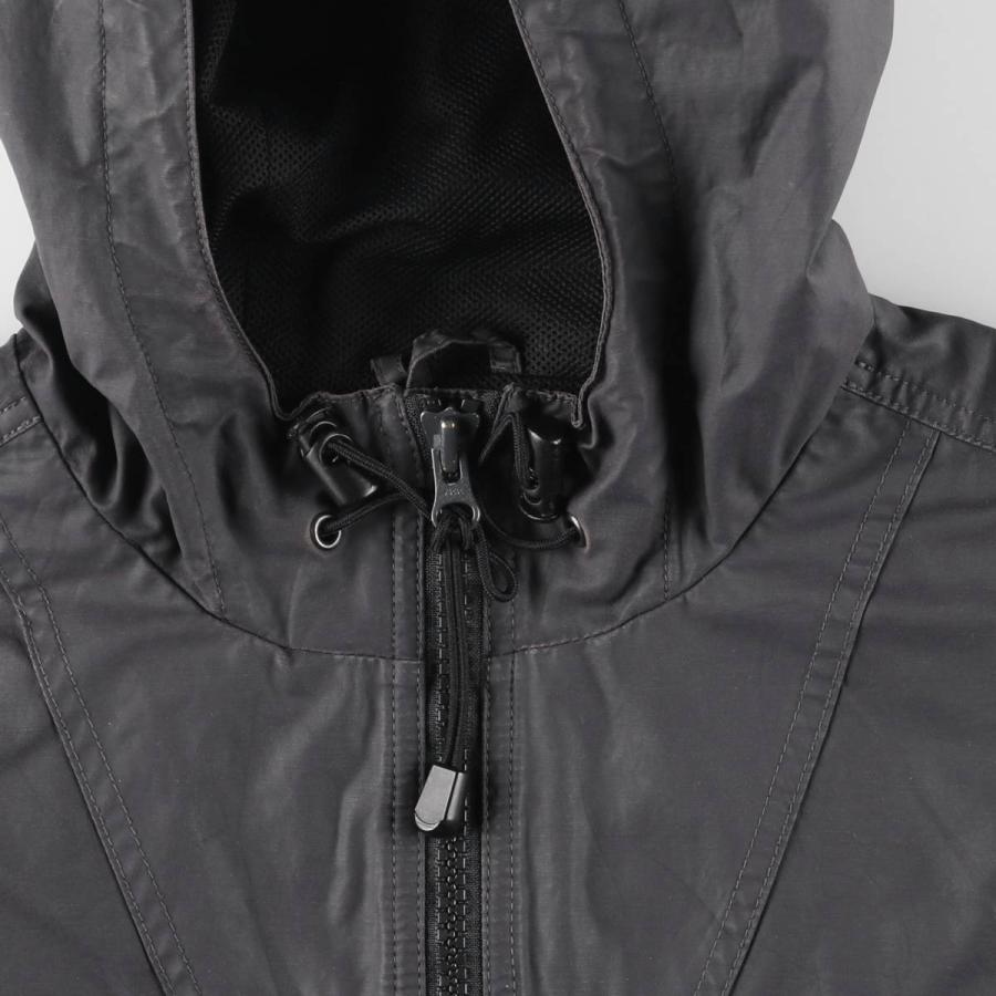 Eddie Bauer（エディーバウアー） 古着 マウンテンパーカー シェル