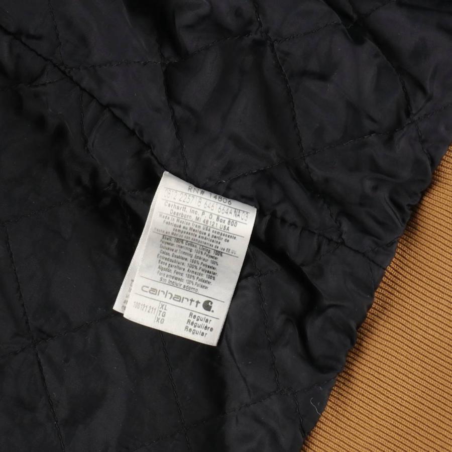 Carhartt（カーハート） 古着 フード付き 中綿入り ダックベスト