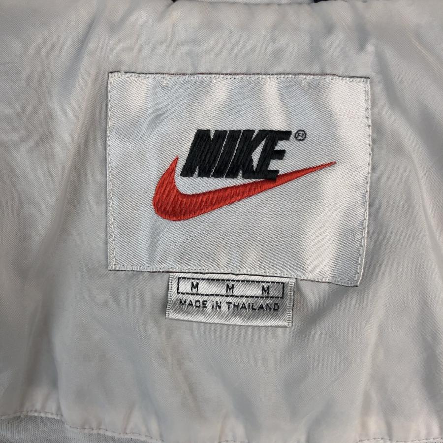 NIKE（ナイキ） 古着 クレイジーパターン バックプリント ウインド