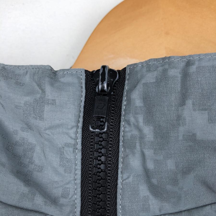 古着 米軍実品 IPFU トレーニングジャケット 迷彩柄 ACU デジタルカモ ナイロンジャケット USA製 MEDIUM/REGULAR メンズM相当/eaa660253 古着 米軍実品 IPFU トレーニングジャケット 迷彩柄 ACU デジタルカモ