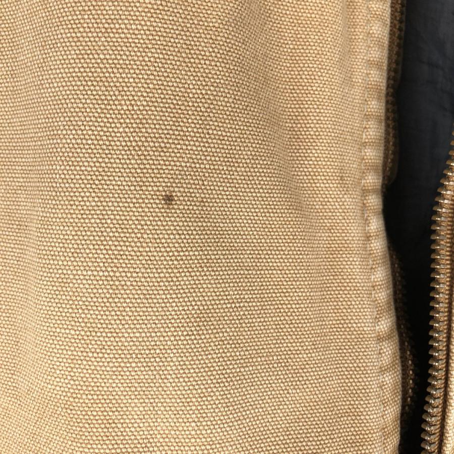 Carhartt（カーハート） 古着 クラシックベスト 中綿入り ダックベスト