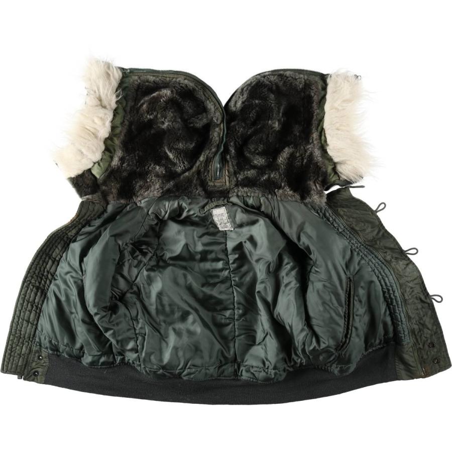 古着 80年代 米軍実品 N-2B 中綿入り ミリタリー フライトジャケット USA製 MEDIUM メンズM相当 ヴィンテージ/evb034383 古着 80年代 米軍実品 N-2B 中綿入り ミリタリー フライトジャケット