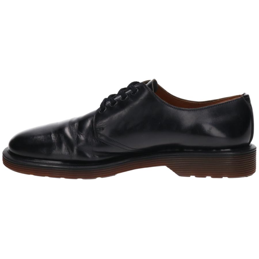 ビンテージ　スキンズ　ドクターマーチン ドクターマーチンの普遍ともいうべき デザインと、その