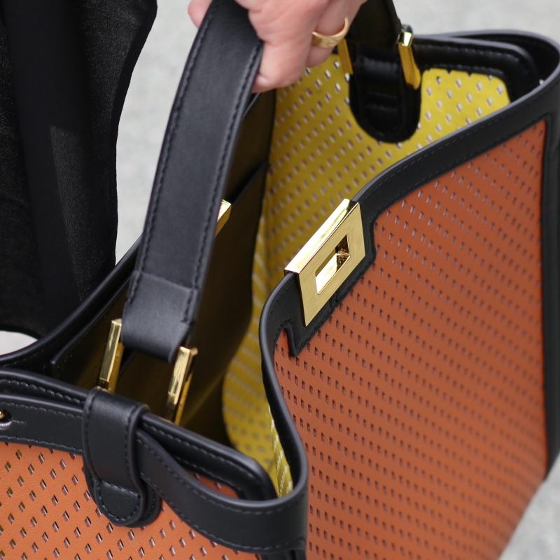 jamu　本革　2way ワンハンドル　パンチングバッグ　白 ブラウン jamu 本革 2way ワンハンドル パンチングバッグ 白 ブラウン