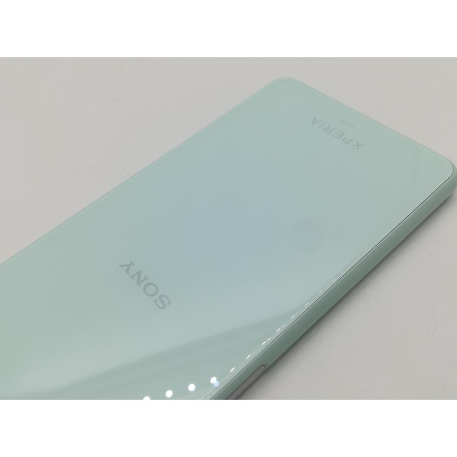 中古】SONY au 【SIMロック解除済み】 Xperia 10 II ミント 4GB 64GB