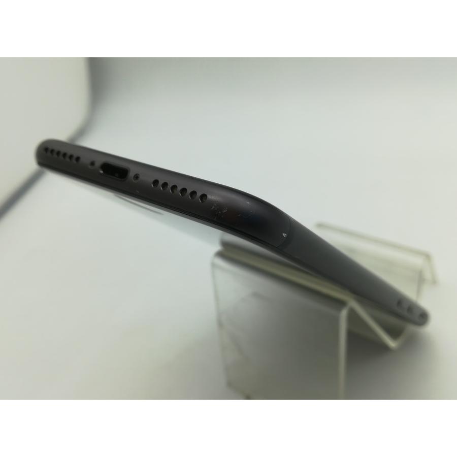 中古】Apple au 【SIMロック解除済み】 iPhone 8 256GB スペースグレイ