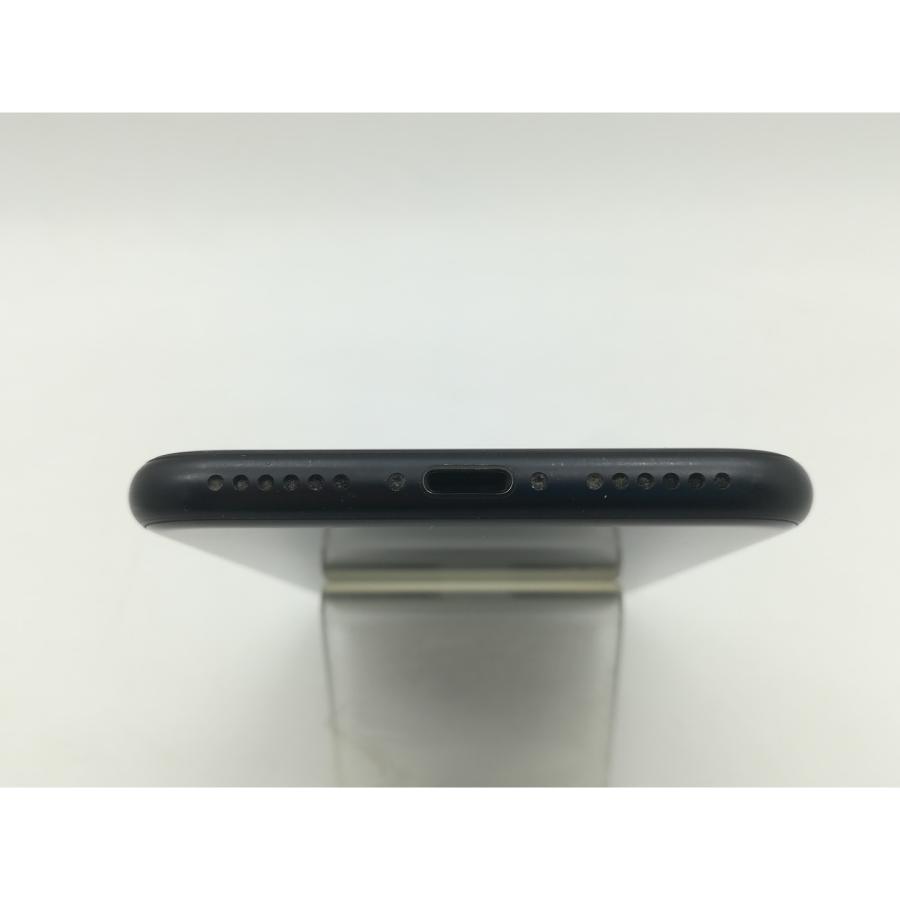 iPhone SE（第2世代） 【中古】Apple docomo 【SIMロック解除済み