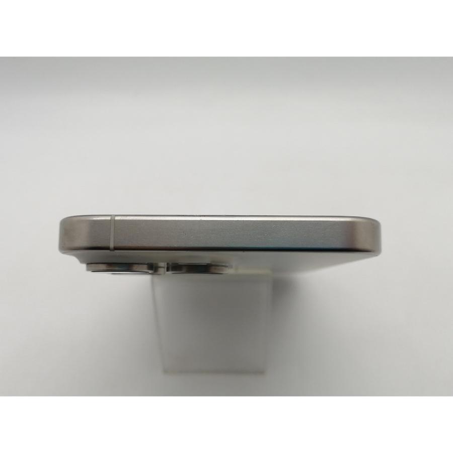 【中古】Apple 国内版 【SIMフリー】 iPhone 15 Pro Max 512GB ホワイトチタニウム MU6V3J/A【OSU301】保証期間１ヶ月【ランクB】の画像
