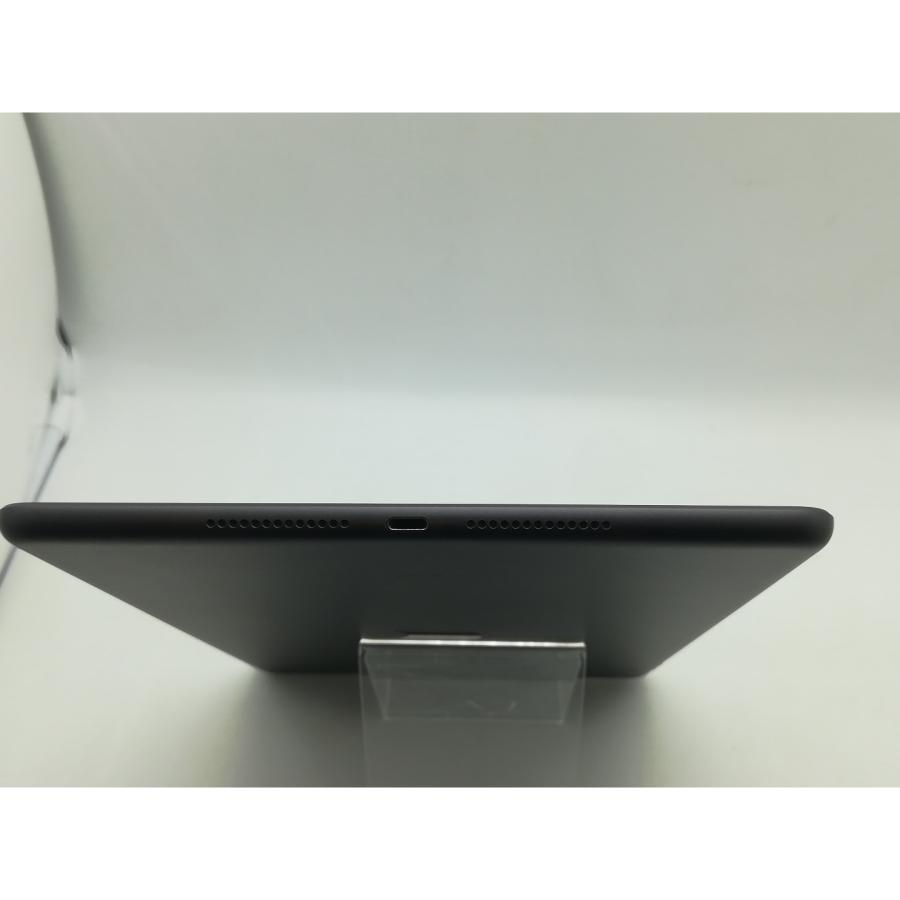 中古】Apple SoftBank 【SIMロック解除済み】 iPad（第8世代/2020