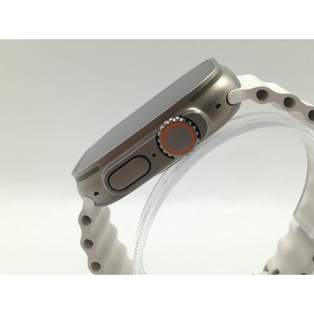 【中古】Apple Apple Watch Ultra2 49mm Cellular チタニウムケース/ホワイトオーシャンバンド MREJ3J/A【OSU301】保証期間１ヶ月【ランクA】の画像
