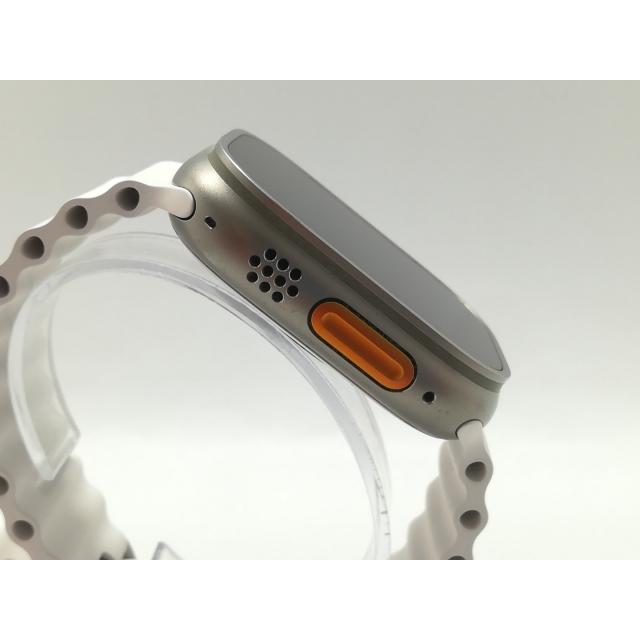 【中古】Apple Apple Watch Ultra2 49mm Cellular チタニウムケース/ホワイトオーシャンバンド MREJ3J/A【OSU301】保証期間１ヶ月【ランクA】の画像