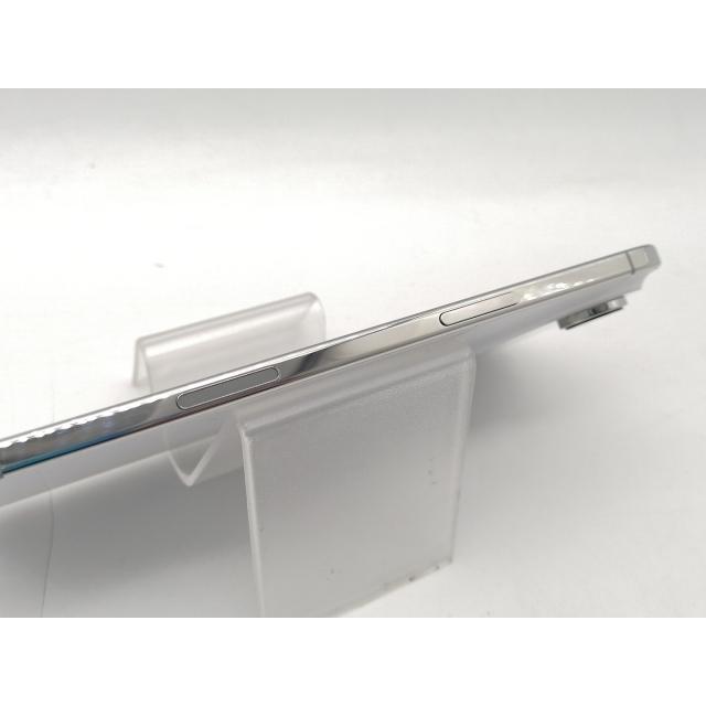 【中古】Apple 国内版 【SIMフリー】 iPhone Air 256GB クラウドホワイト MG284J/A【OSU301】保証期間１ヶ月【ランクA】の画像