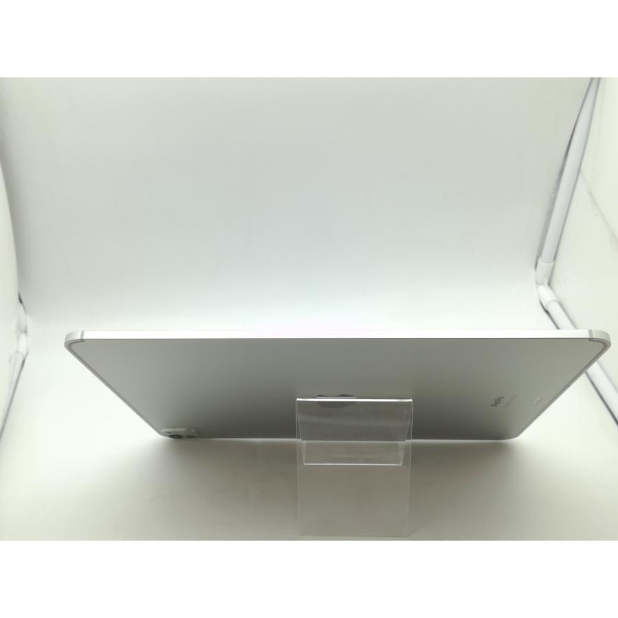 【中古】Apple docomo 【SIMフリー】 13インチ iPad Pro（M4/2024） 256GB シルバー 標準ガラス MVXT3J/A【OSU301】保証期間１ヶ月【ランクA】の画像