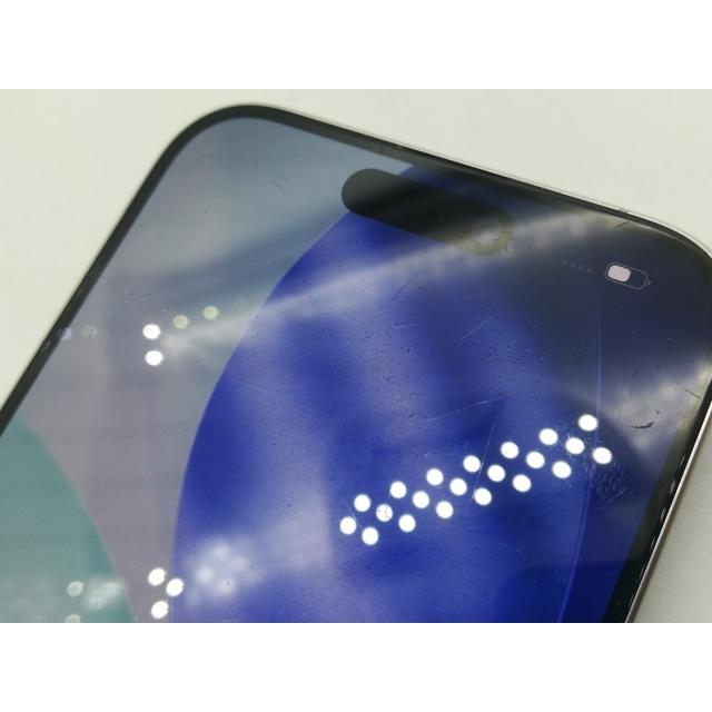 【中古】Apple 国内版 【SIMフリー】 iPhone 15 Pro 128GB ホワイトチタニウム MTU83J/A【OSU301】保証期間１ヶ月【ランクC】の画像
