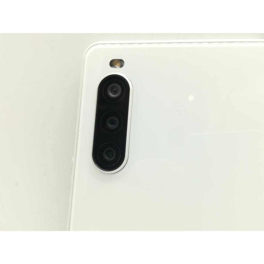 中古】SONY au 【SIMロック解除済み】 Xperia 10 II ホワイト 4GB 64GB