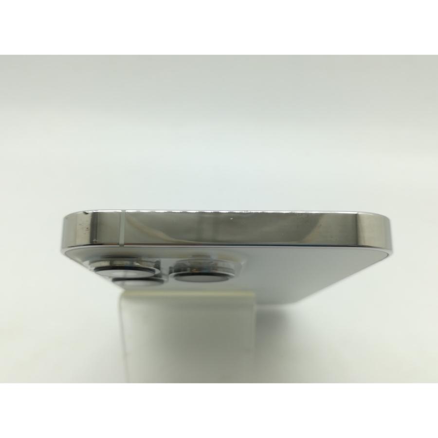 【中古】Apple 国内版 【SIMフリー】 iPhone 13 Pro 1TB シルバー MLV33J/A【OSU301】保証期間１ヶ月【ランクC】の画像