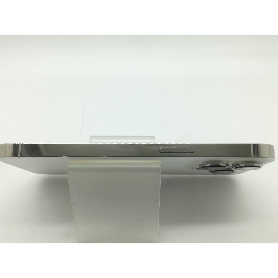 【中古】Apple 国内版 【SIMフリー】 iPhone 13 Pro 1TB シルバー MLV33J/A【OSU301】保証期間１ヶ月【ランクC】の画像