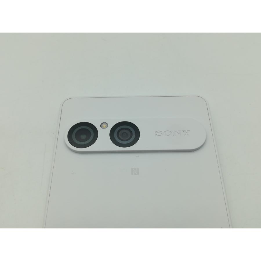 【中古】SONY au 【SIMフリー】 Xperia 10 VII ホワイト 8GB 128GB【OSU301】保証期間１ヶ月【ランクA】の画像